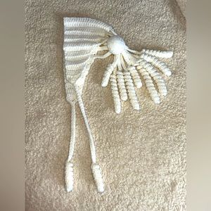 Vintage White knitted head wrap, “ringlets” and pompom at back. EUC. 90s. OS